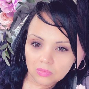 Meet your Posher, Bernice